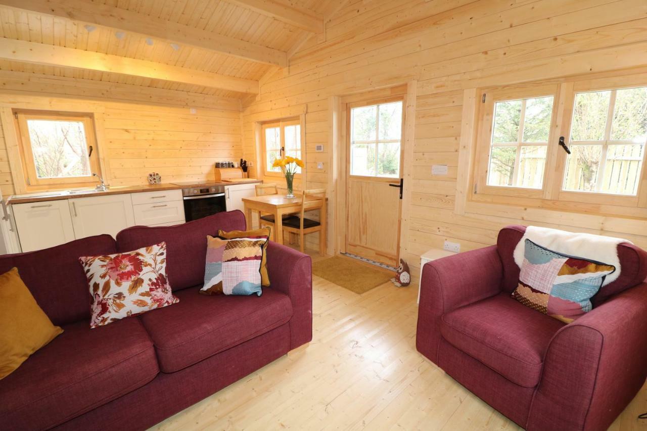 Inisean Lodge Log Cabin -Part Of Inisean B&B ダングロー エクステリア 写真