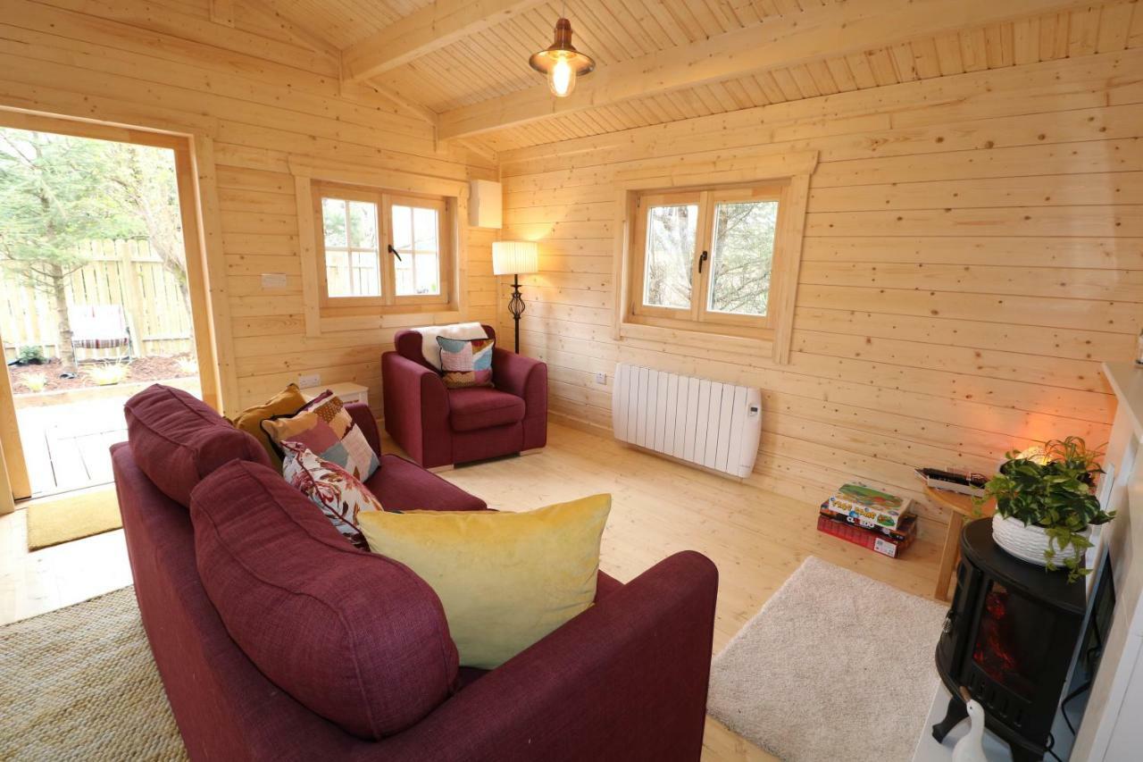 Inisean Lodge Log Cabin -Part Of Inisean B&B ダングロー エクステリア 写真