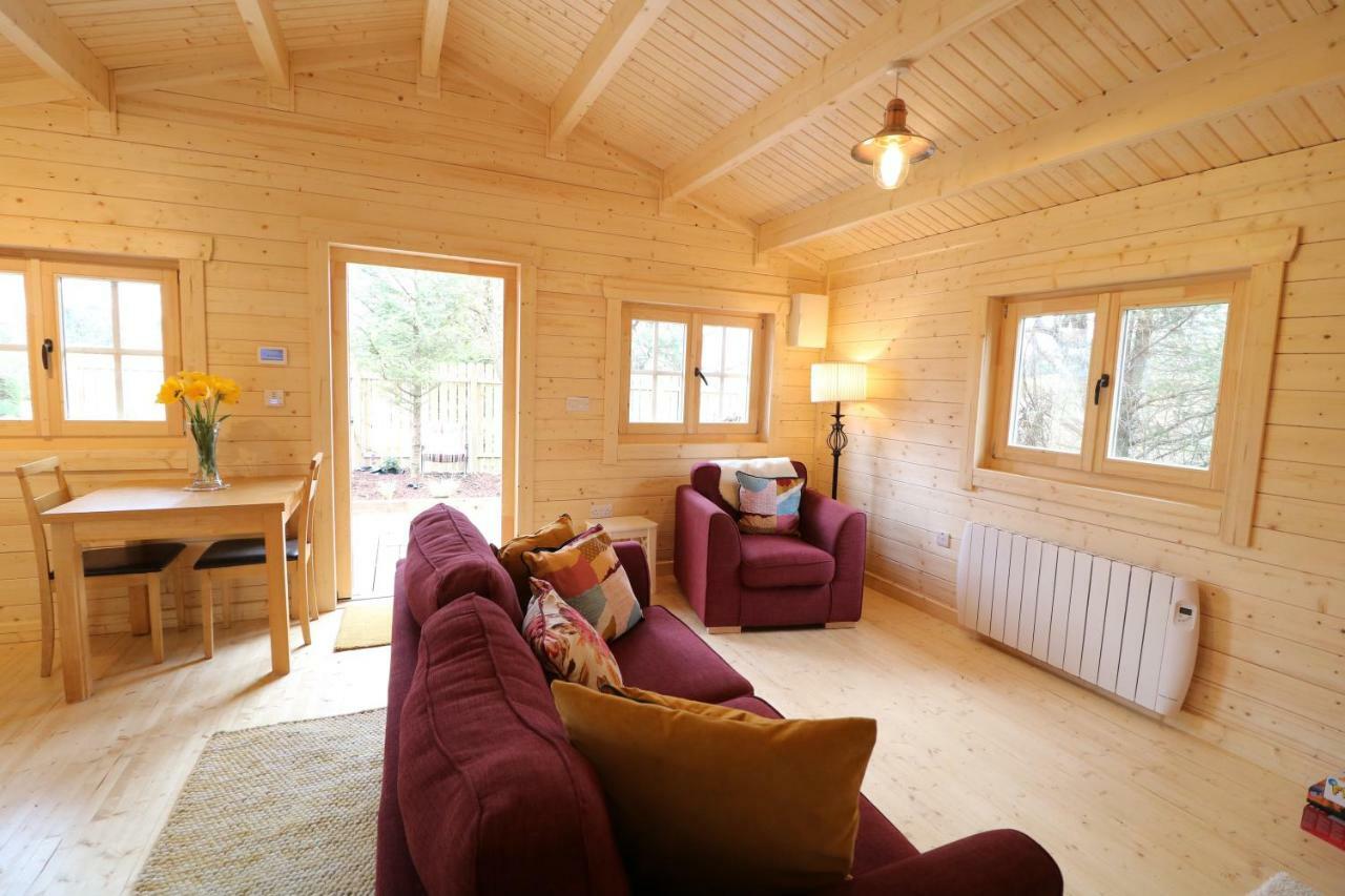 Inisean Lodge Log Cabin -Part Of Inisean B&B ダングロー エクステリア 写真